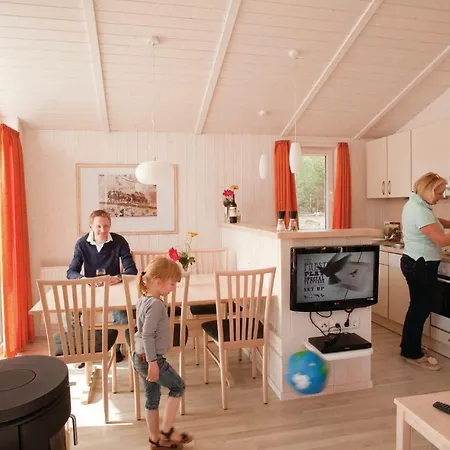 Holiday Marco Polo / Skarridso F Holiday home *